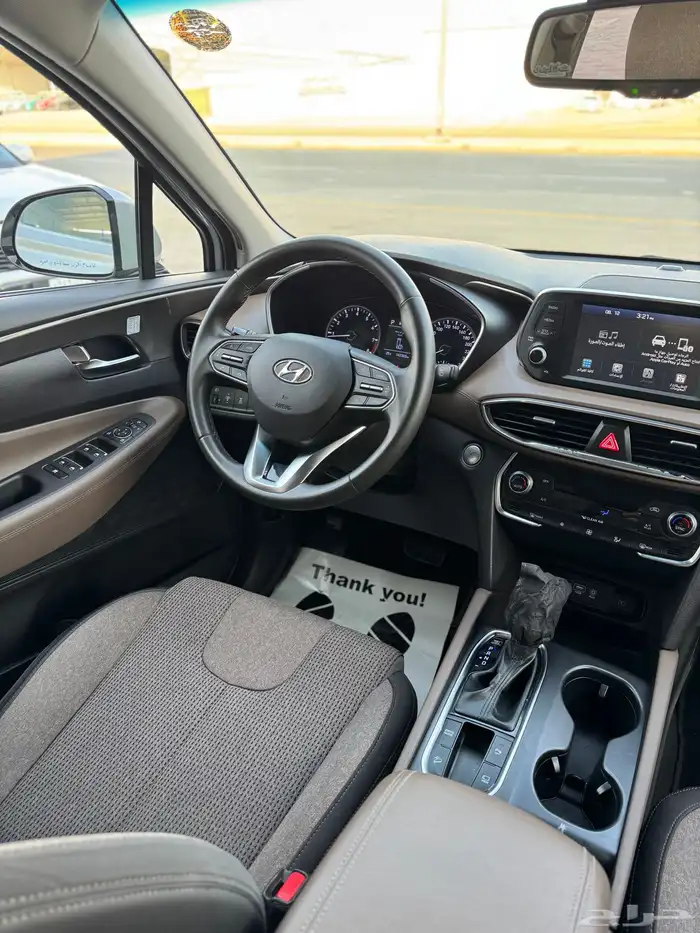 للبيع هيونداي سنتافي 2020 - نص فل - دبل - بحالة الوكاله 7