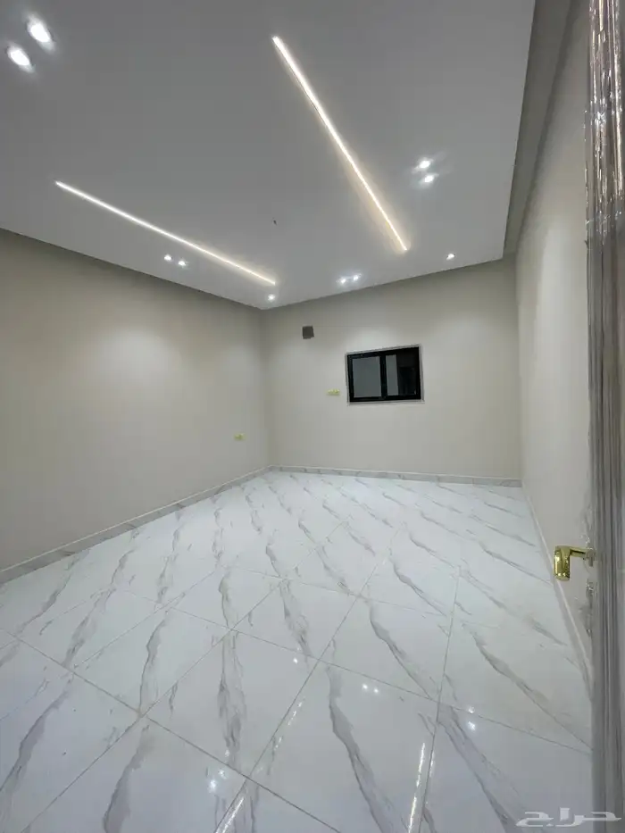 للبيع عمارة مكونة من 4 شقق جديده حفرالباطن حي المحمدية 14