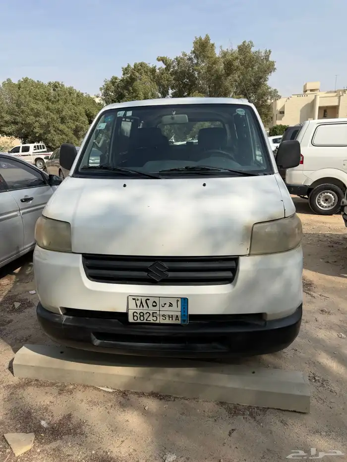 ثلاثه باقات سوزوكي اثنين 2011واحد 2013 1