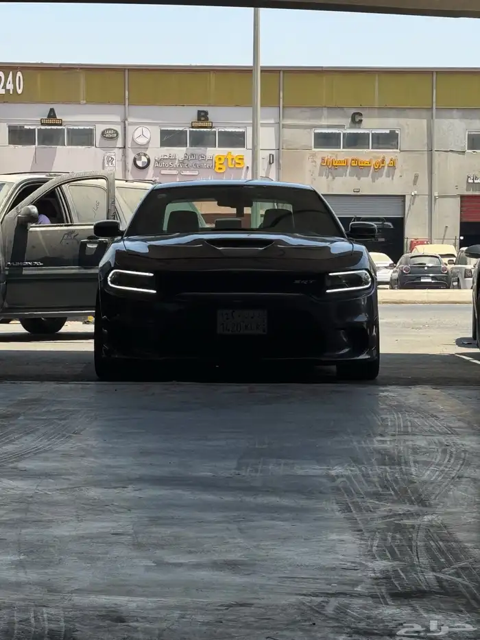 تشارجر SRT هيلكات 2016 4