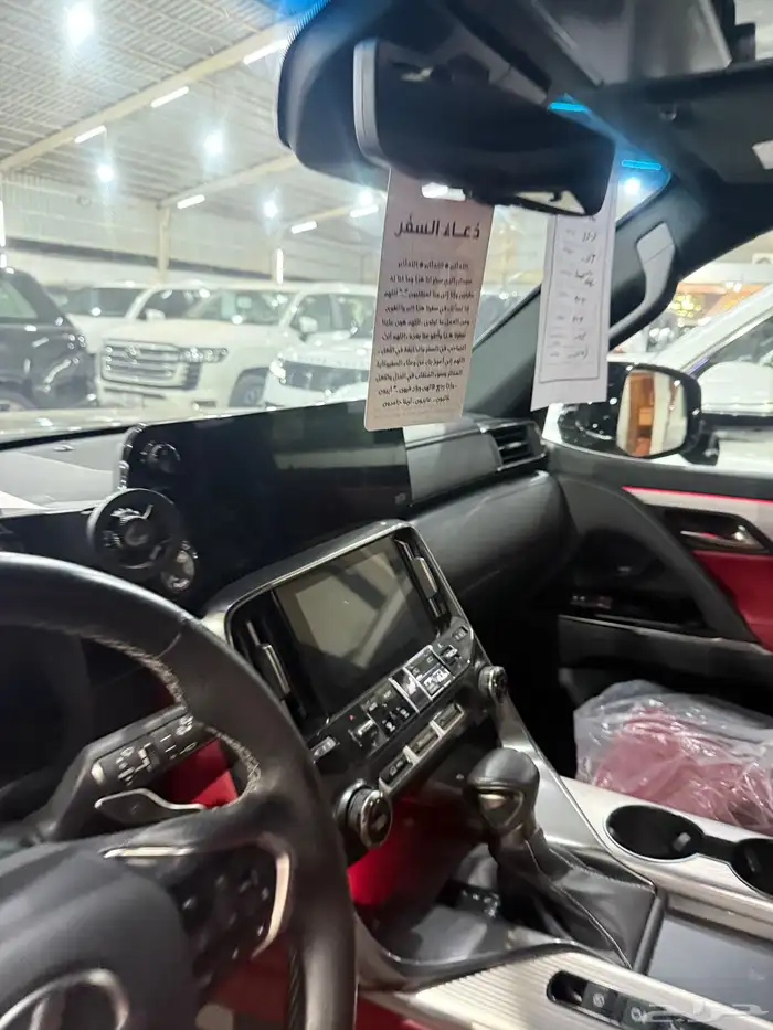 لكزس 2024 عداد 34 الف LX600 اف سبورت 8