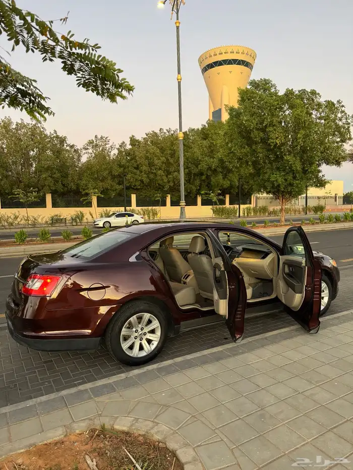 فورد توروس 2012 21