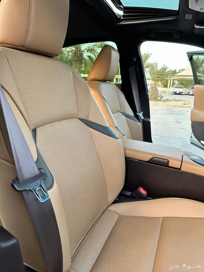 لكزس ES300h هايبرد موديل 2021 سعودي 52