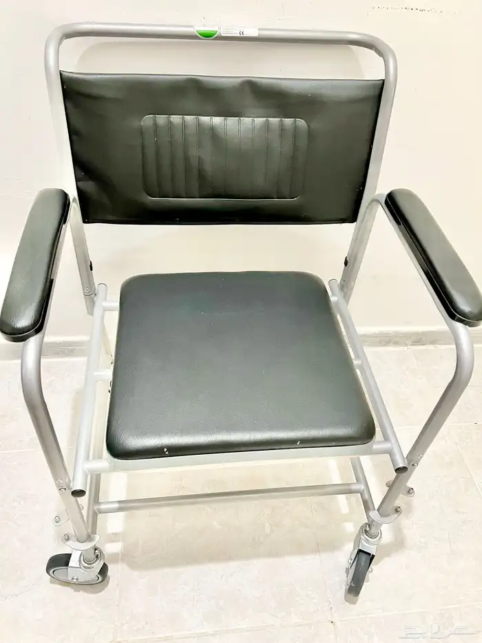 كرسي حمام متحرك جديد 6