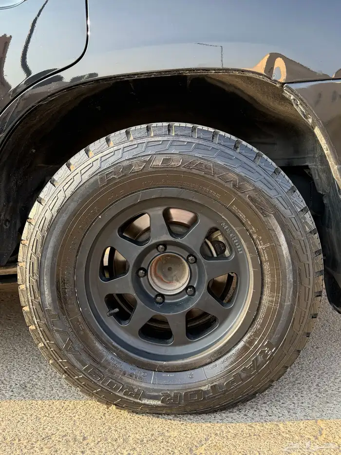 للبيع جنوط 17ميثود اصلي 5 مسمار وكفرات حجرية 4