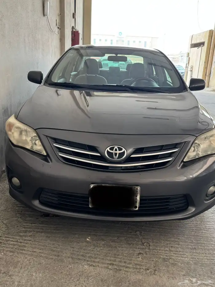 تويوتا كورلا 2013 مشى قليل جدا. 164 الف بحالة الوكالة تماما 0