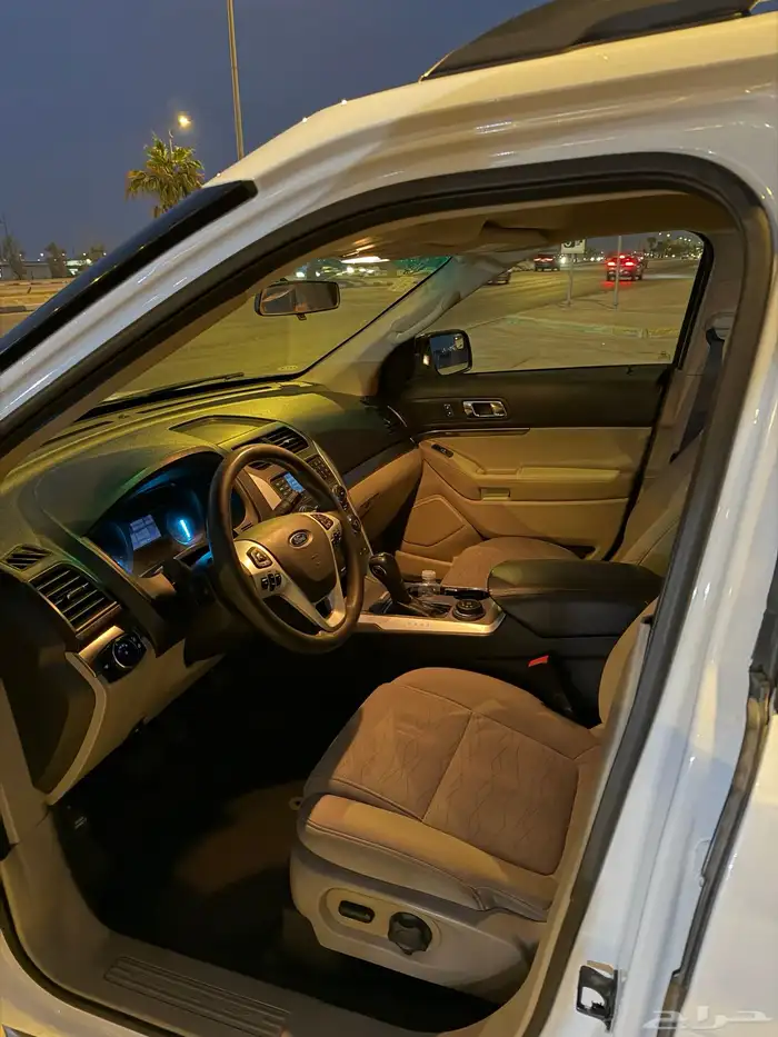 اكسبلورر 2015 دبل 9