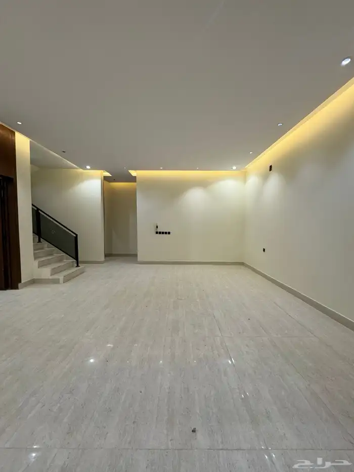 دور تاون هاوس ارضي 4