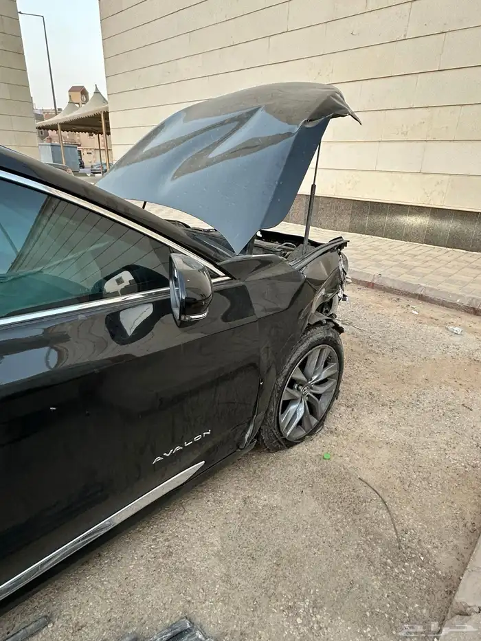 تويوتا افالون 2022 1