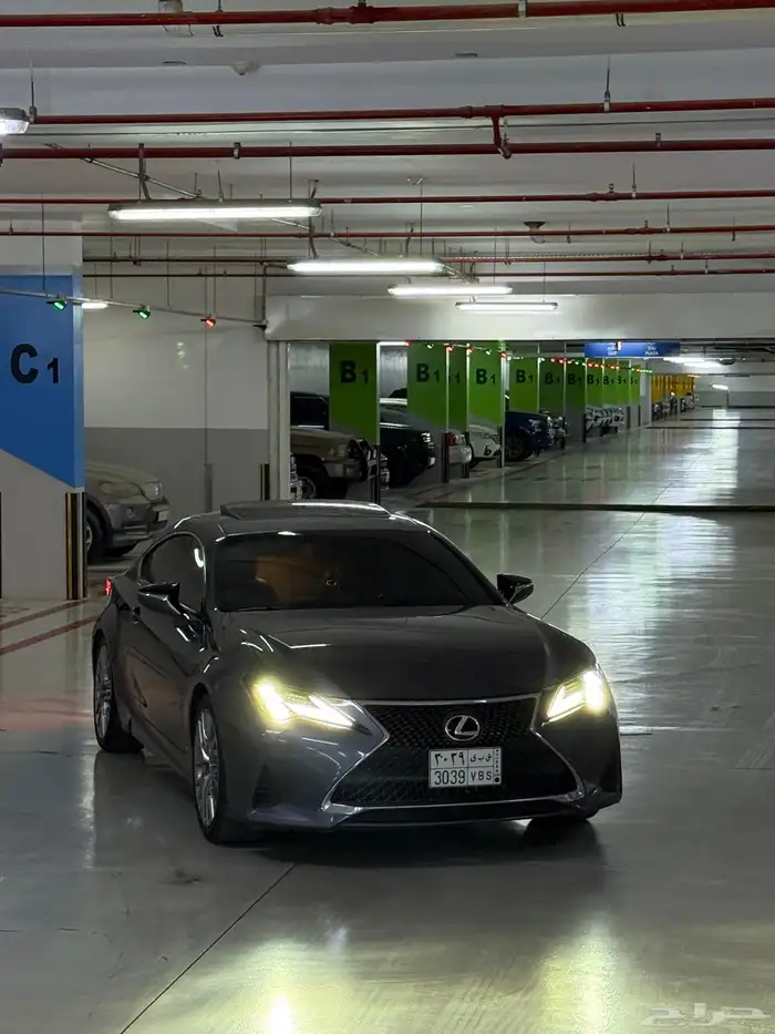 لكزس RC350 4