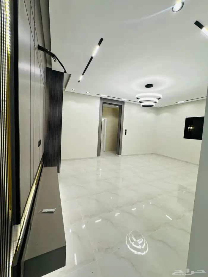 دور للبيع في عمارة حي الاخضر بتبوك تشطيب فخم 12