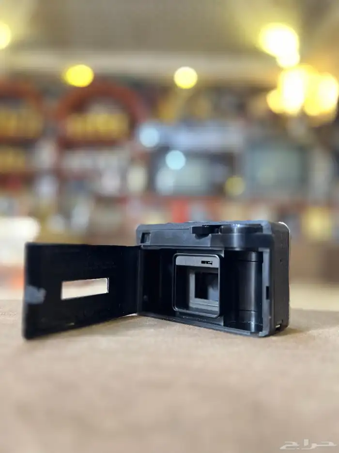 كاميرا كوادك قديمة تراثي مخزنة 9