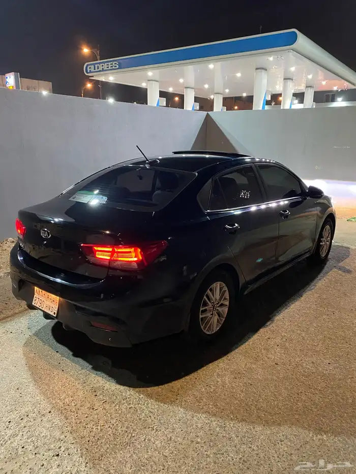 للبيع كيا ريو فل كامل 2021 2