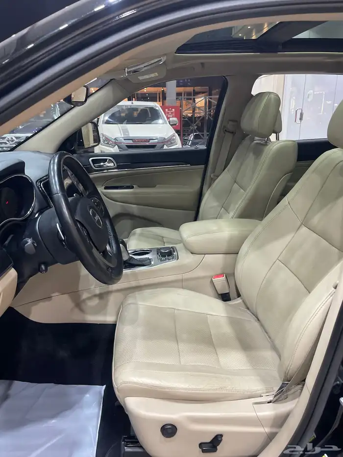 جيب جراند شروكي 6سلندر موديل 2019 7