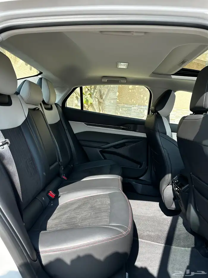 فورد تورس ترند بلص نص فل العداد 77 الف فقط 2023 15