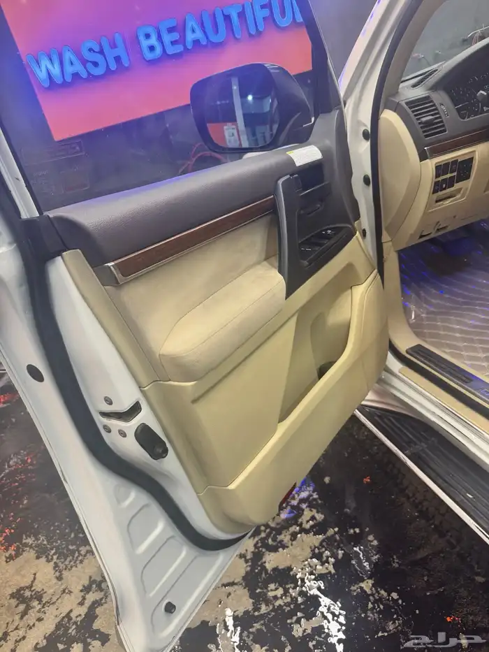 لاند كروزر 2016 بريمي 5