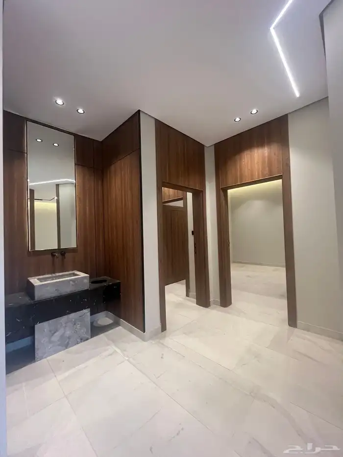 شقق دور ارضى للبيع بالاخضر 0