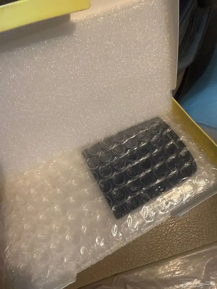 شاشة جديدة بلاك بيري كيوتن 3