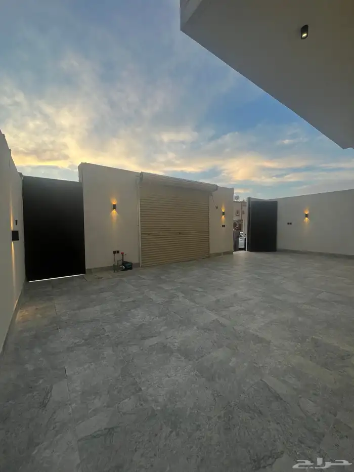 شقق دور ارضى للبيع بالاخضر 9