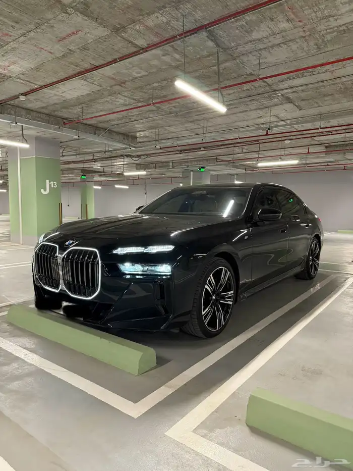 للبيع BMW 735 2024 0