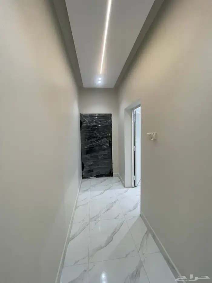 للبيع عمارة مكونة من 4 شقق جديده حفرالباطن حي المحمدية 20