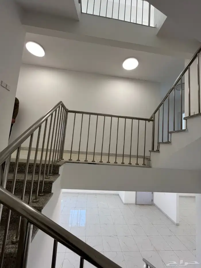 فيلا للايجار بمدينة الورود بالطائف 9