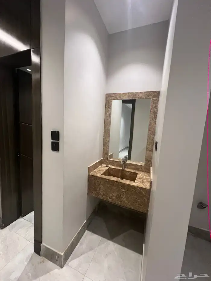 شقق فاخره للايجار بحى الشعله 13