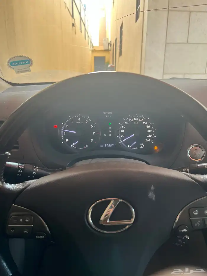 لكزس 2011 فل كامل 13