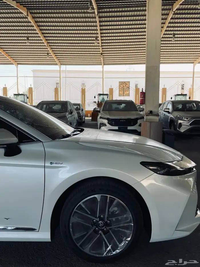 تويوتا كامري هايبرد - LE - 2025 - عروض للكاش 4