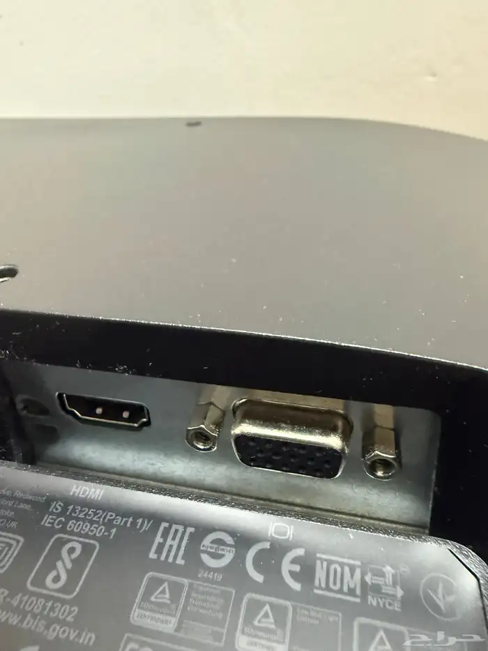 شاشه كمبيوتر لينوفو D19-10 مستعمله 18.5بوصه اخت الجديده 250 6