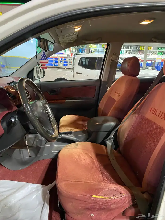 السلام عليكم اعرض لكم هايلكس موديل 2012 قير تماتيك 5