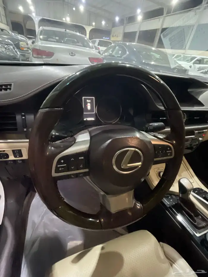 لكزس ES 350 2017 سقف بانوراما نقاط عمياء 27