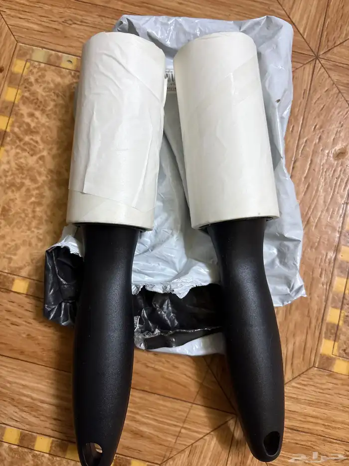 بكرات لاصقة لإزالة الوبر ولتر بكس للقطط شبه جديد 3