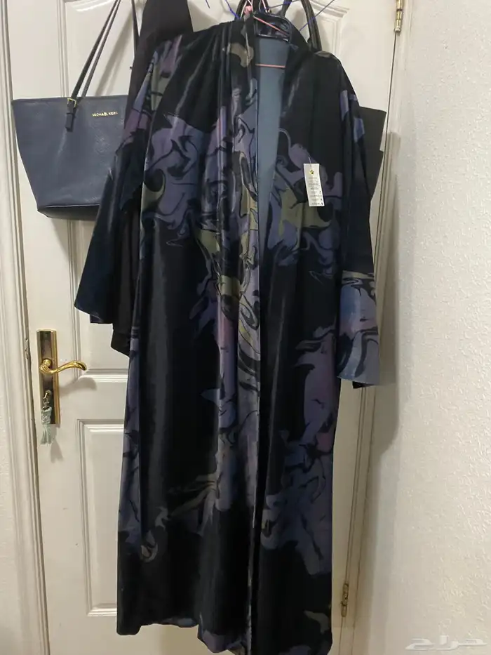 عبايه مخمل 1