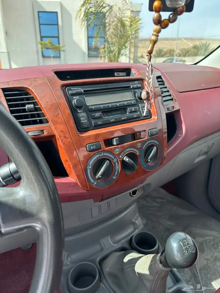 هايلوكس 2011 GLX 7