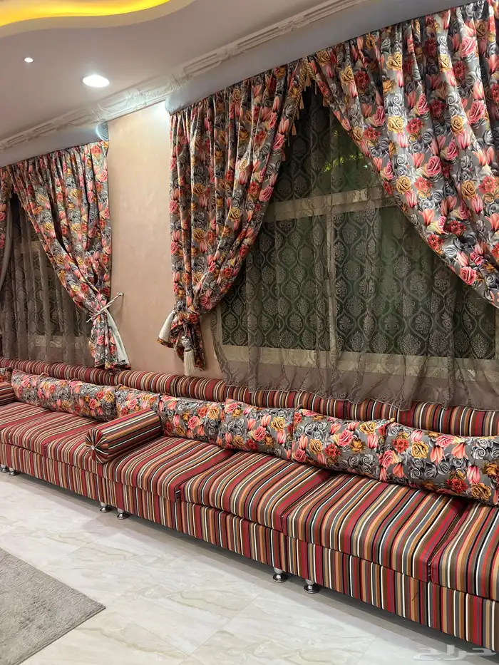 اللبيع الكنب النظيف 1