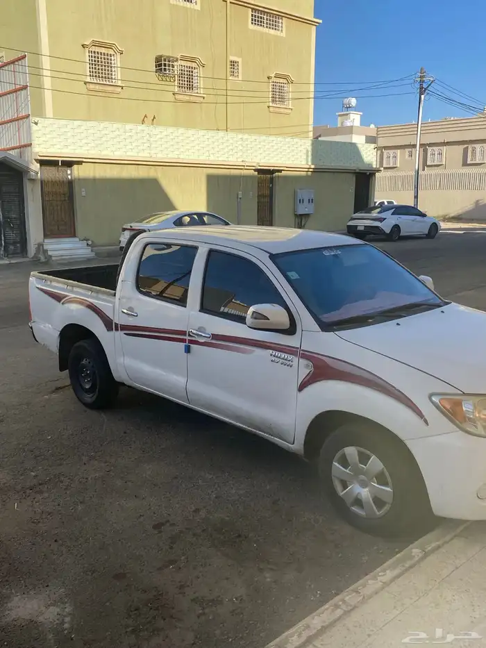 هايلكس غمارتين موديل 2006للبع قير مكينه مضمون 1