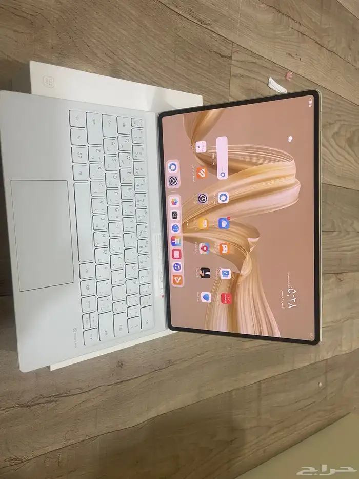 جهاز لوحي هواوي ميت باد برو ذهبي 2