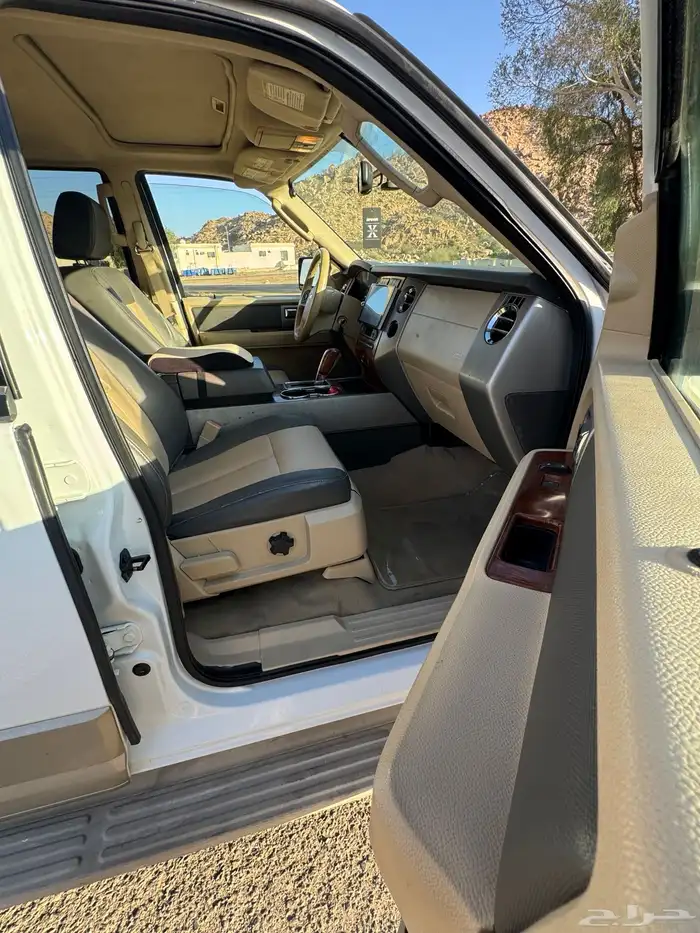 فورد اكسبديشن فل كامل 9