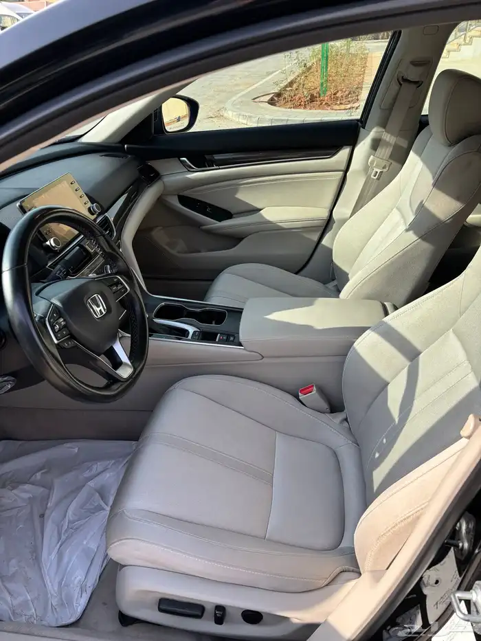 هوندا اكورد 2022 سبورت 11