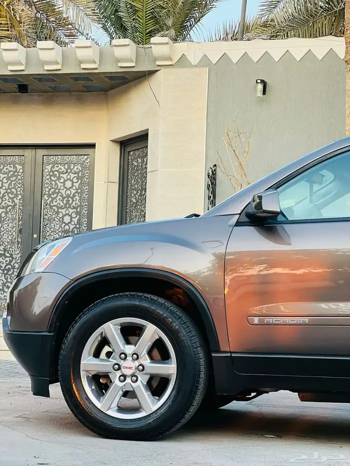 جمس اكاديا 2008 نضيف اول مالك 29