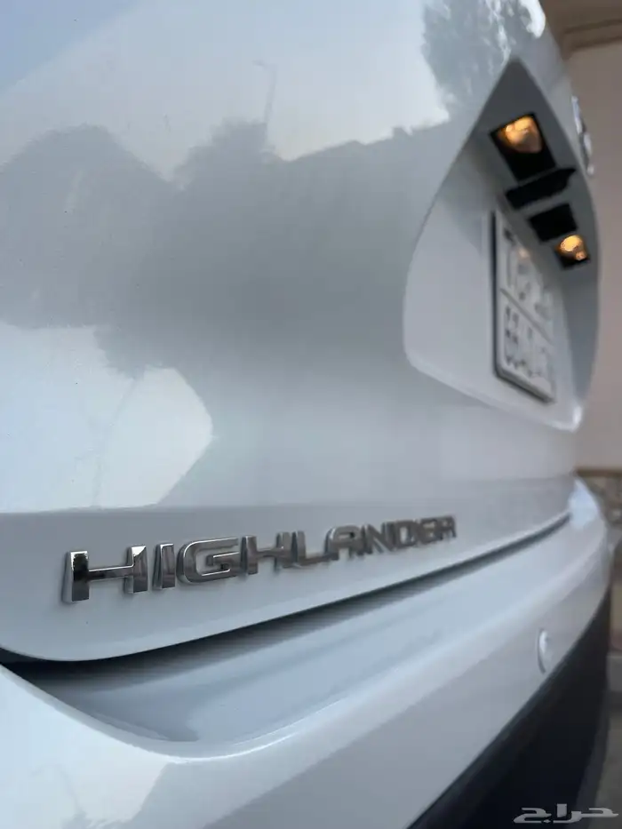 هايلاندر 2023 GLE شبه الجديد 26