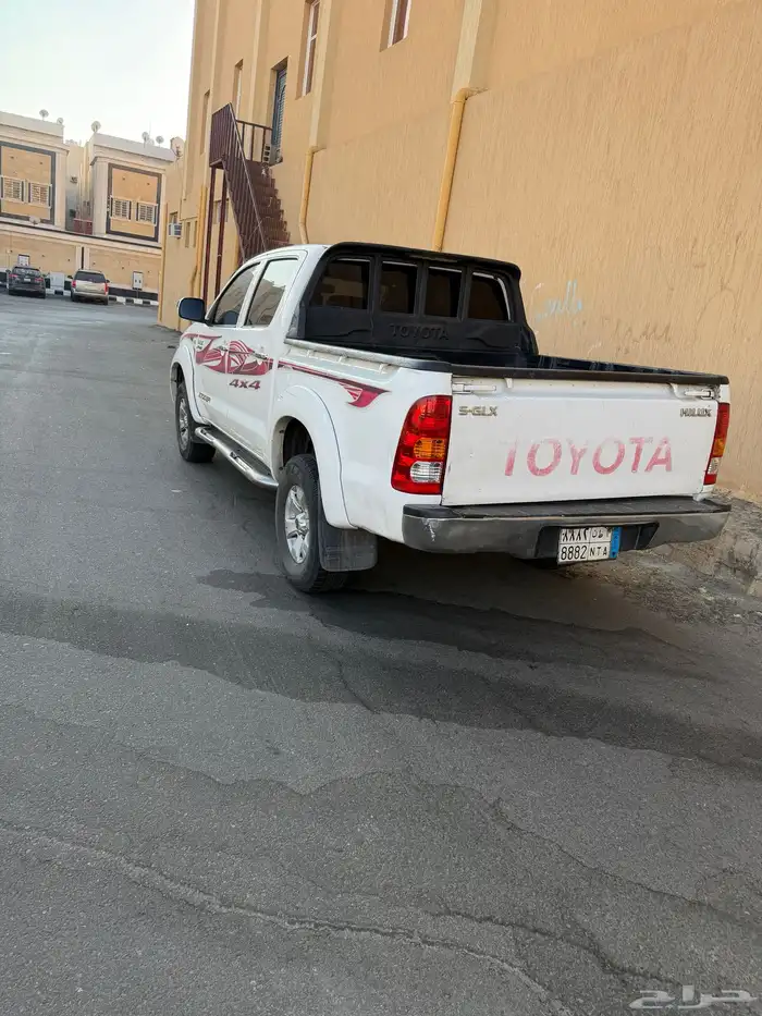 الموقع ابها اعرض لكم هايلوكس قير تماتيك فل كامل موتر طيب 10