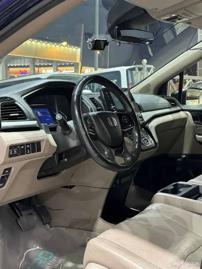 هوندا 2022 اوديسي مالك واحد للبيع 8