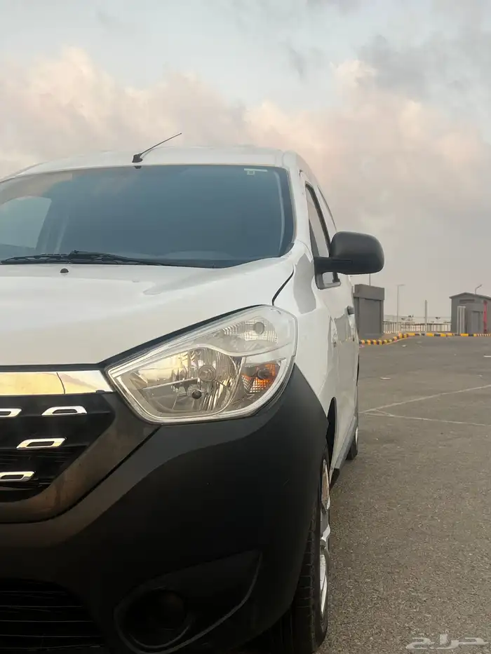 للبيع باص رينو 2