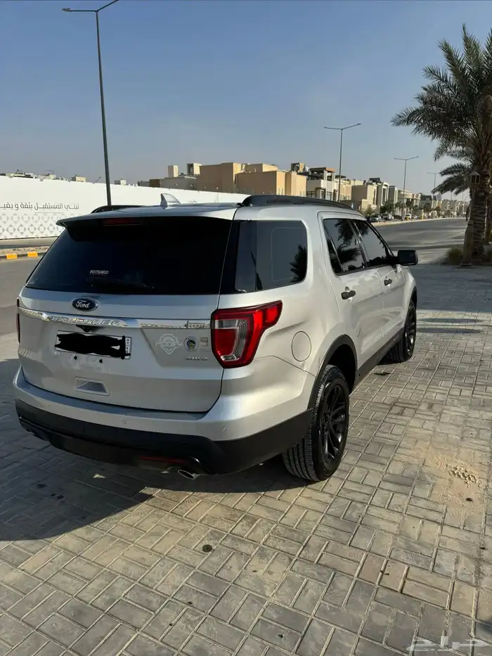 فورد اكسبلورر 2016 (دبل) 6