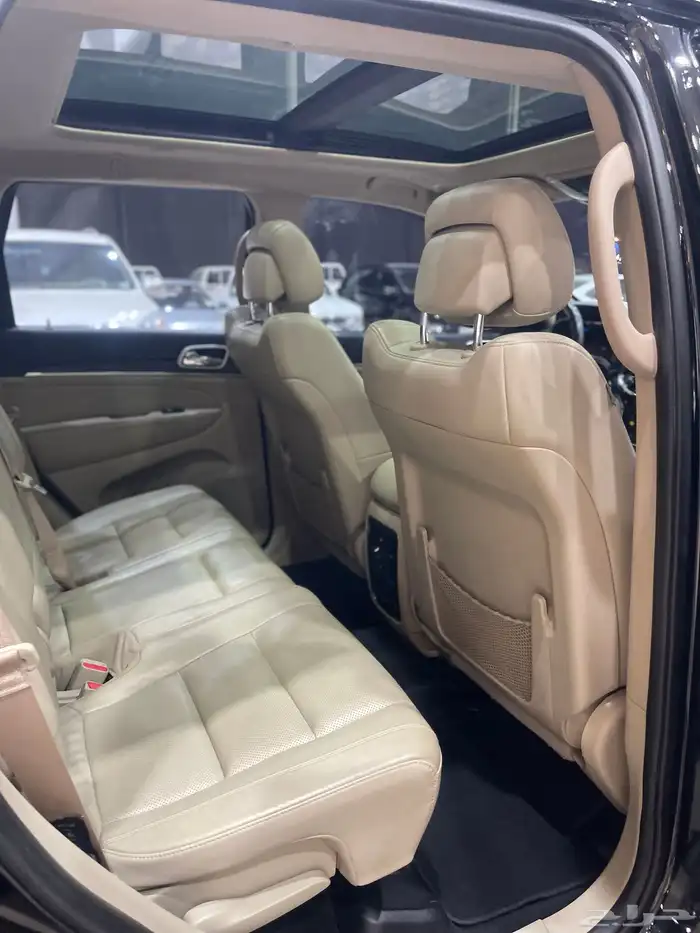 جيب جراند شروكي 6سلندر موديل 2019 9