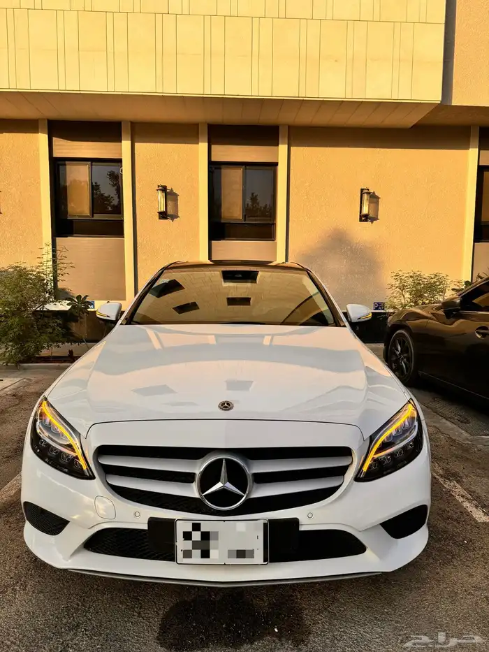 مرسيدس C200 ممشى قليل   اخت الجديدة وبحالة الوكالة 18