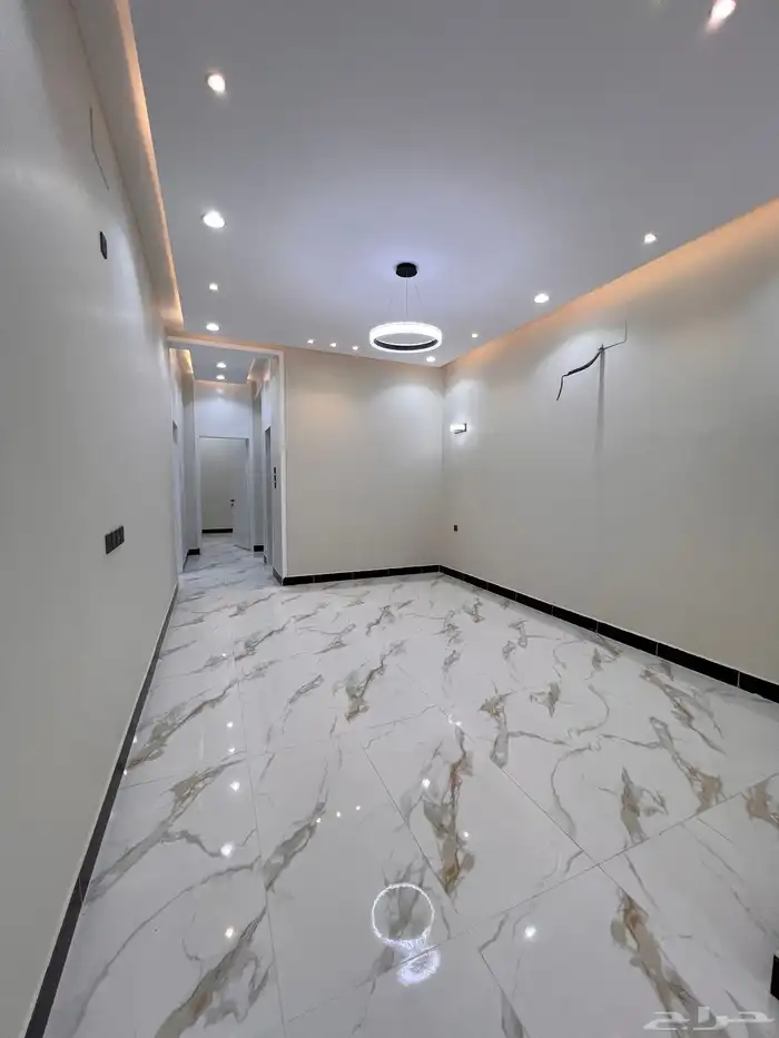 للبيع ادوار علويه مساحات واسعة حى التضامن شمال الخميس 520 ا 8