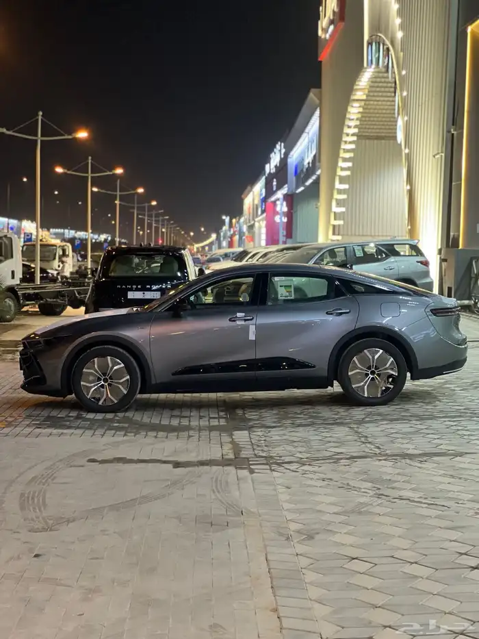 تويوتا كراون برستيج 2026 وارد سعودي 16